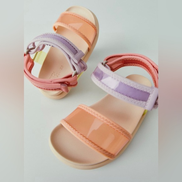 Zara Multi-Color Sandals bloggeres favorite - Picture 3 of 8